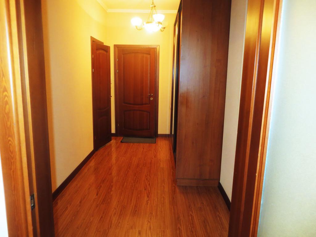 Bishkek House Apartament ห้อง รูปภาพ
