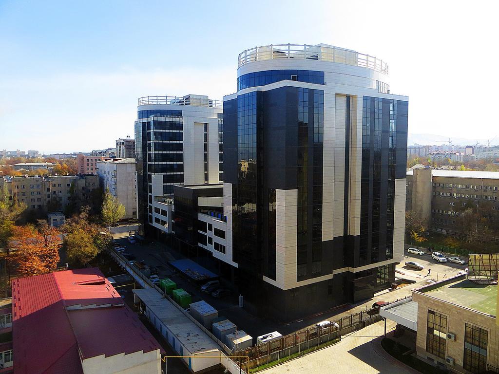 Bishkek House Apartament ภายนอก รูปภาพ
