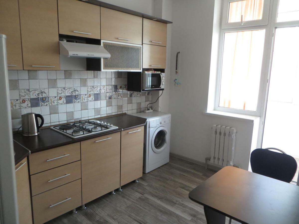 Bishkek House Apartament ภายนอก รูปภาพ